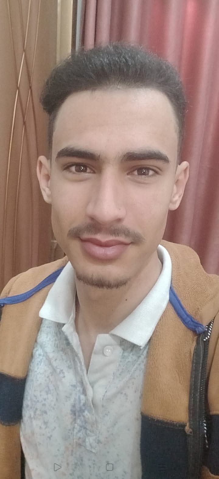 Abdullh Nsr Mnsur الصفحة الشخصية 