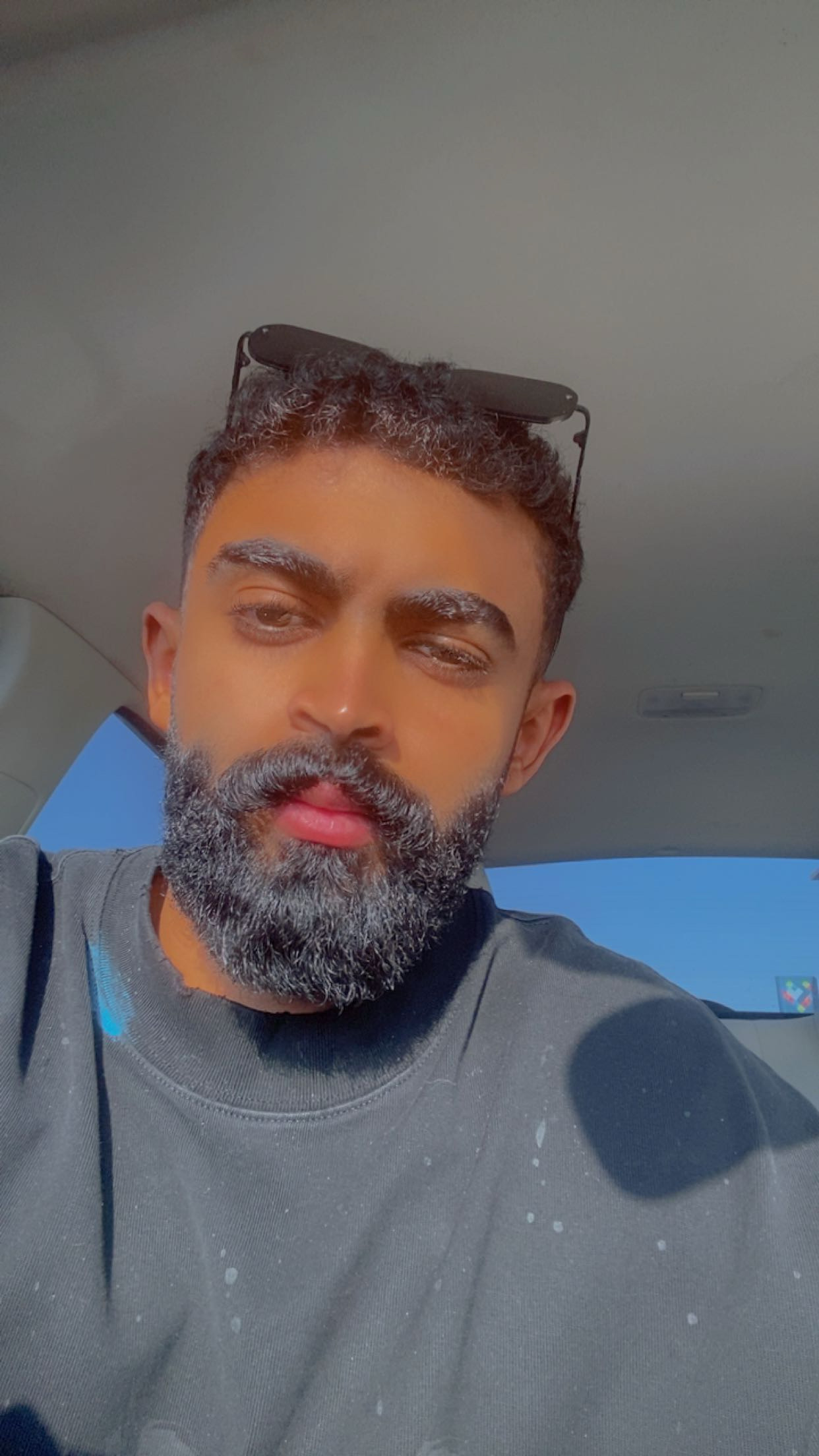 يزيد محمد حمدي الصفحة الشخصية 