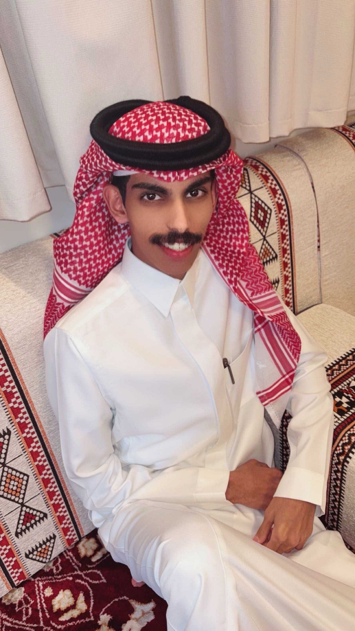 جاسم نوران الرشيدي الصفحة الشخصية 
